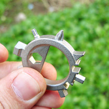 將圖片載入圖庫檢視器 Outdoor Portable Multi tool Stainless Steel Octopus Bike Tool