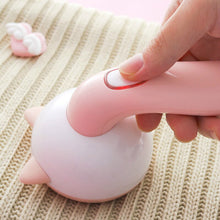 將圖片載入圖庫檢視器 Cat Ear Style Hair Ball Trimmer Rechargeable Household Coat Scraper