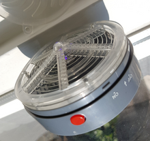 將圖片載入圖庫檢視器 Summer Solar Powered Mosquito Killer Lamps Buzz UV Lamp Light
