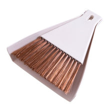 將圖片載入圖庫檢視器 Mini Desktop Broom and Dustpan Set Household Dust Pan and Brush Cleaning Tool
