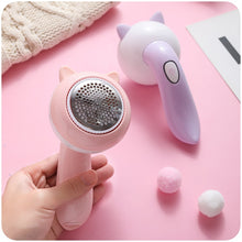 將圖片載入圖庫檢視器 Cat Ear Style Hair Ball Trimmer Rechargeable Household Coat Scraper
