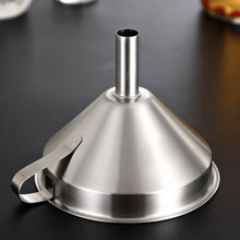 將圖片載入圖庫檢視器 Stainless Steel Kitchen Funnel With Removable Strainer Filter Cooking Oil
