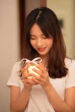 將圖片載入圖庫檢視器 LED Night Light USB Charge Ambient Light Cartoon Cute Cat Claw Shape Night Lamp
